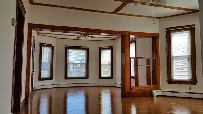 Primer Sala de estar - 85 High St Unidad 3rd Floor