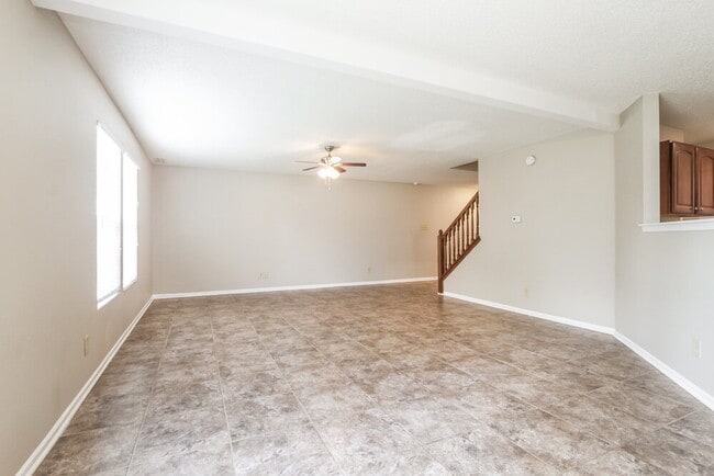 9047 Bainbridge Dr