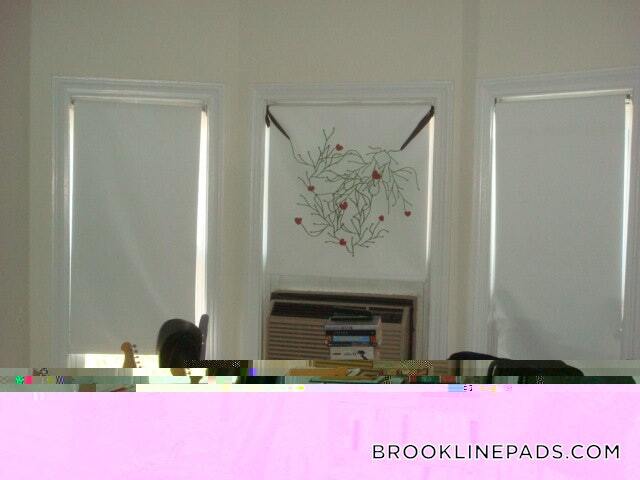 Photo - 1223 Beacon St Unidad 408