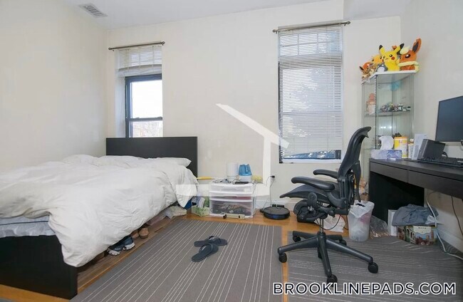 Photo - 1801 Beacon St Unidad 5