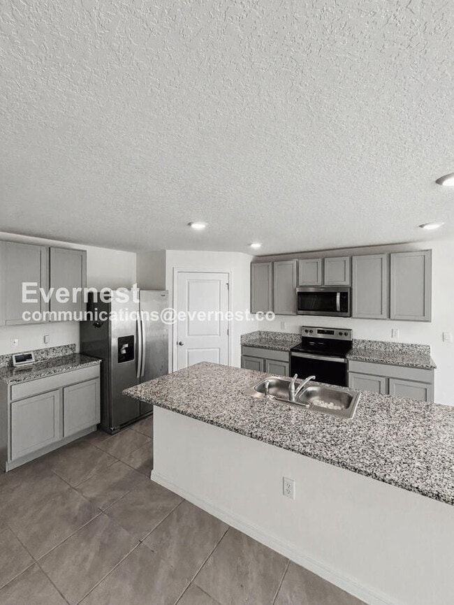 Photo - 5106 Plumeria Dr