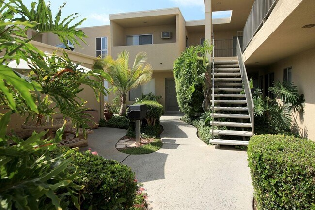 Four Winds Apartments