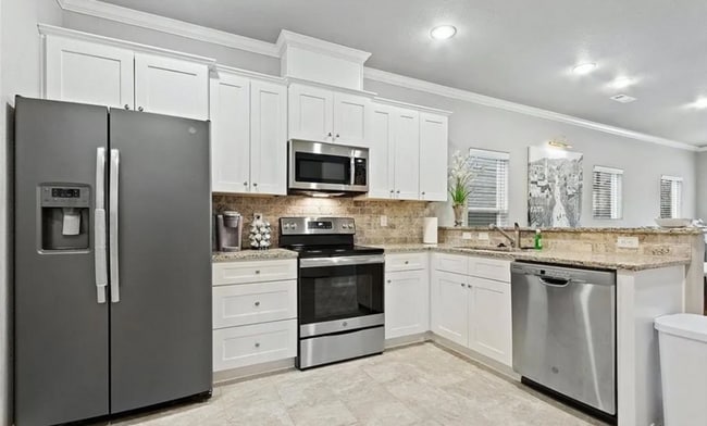 Photo - Wish & Leverett Townhomes Unidad 1584 N. Leverett Avenue