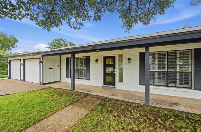 Photo - 4805 Greystone Dr