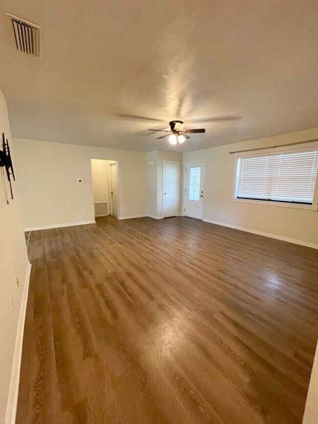 Photo - 3 bed 2 bath Single Family Home in Port Orange