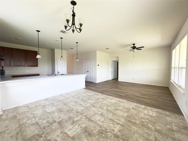 12409 Franklin D Roosevelt St