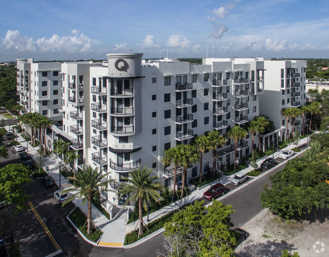 Building Photo - The Queue Apartments