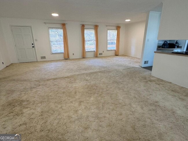 Photo - 501 Valleyview Dr