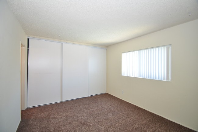 Photo - Crestview Apartments