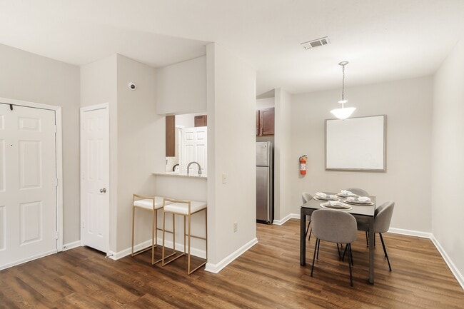 Highpointe Apartment Homes