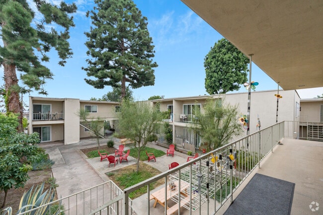 Interior - 3715 W. 27th St