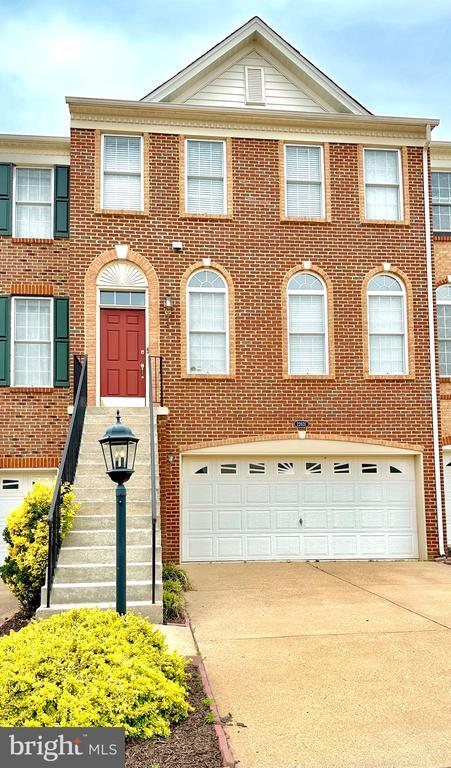 Photo - 22631 Upperville Heights Square Townhome