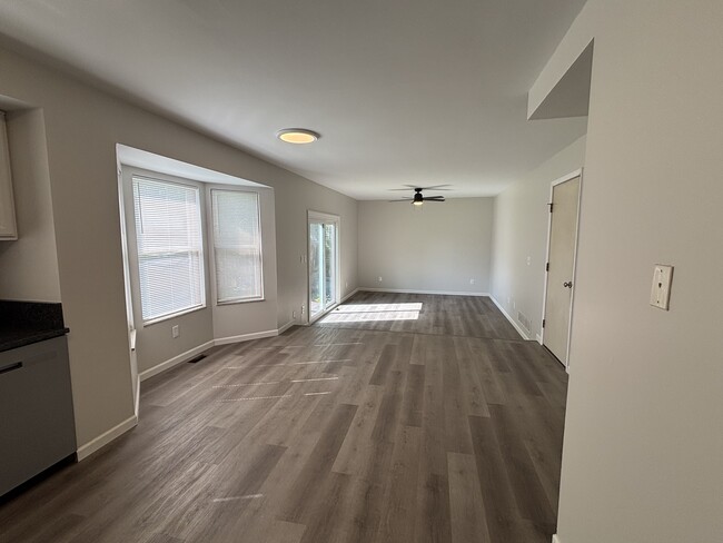 Eat in area and Family room