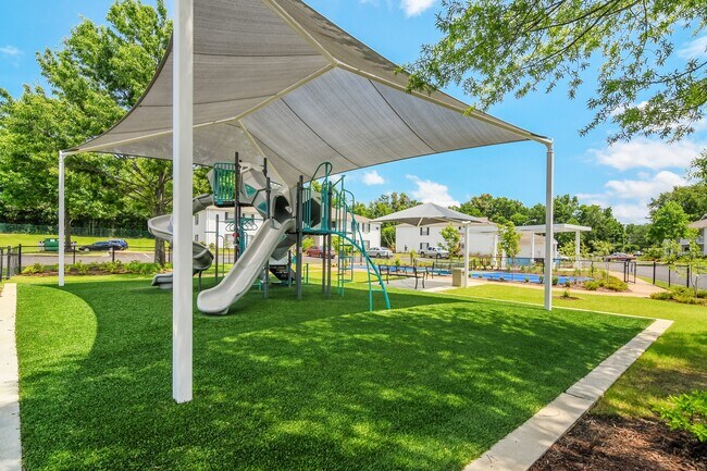 The Vineyard of Olive Branch Apartment Homes