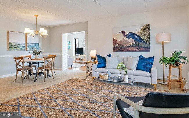 Photo - 100 Severn Ave Unidad 206