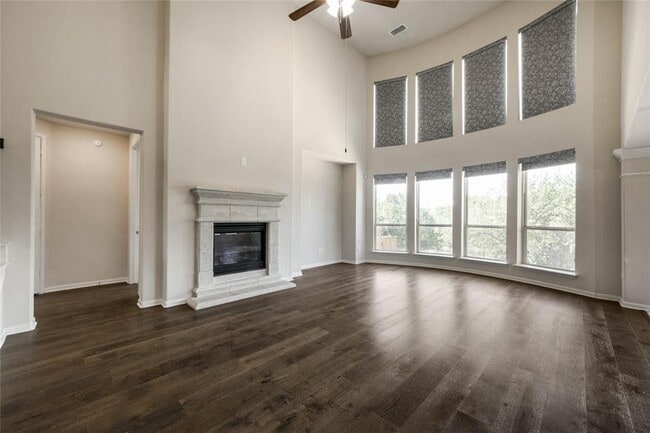 Photo - 5104 Alonso Dr