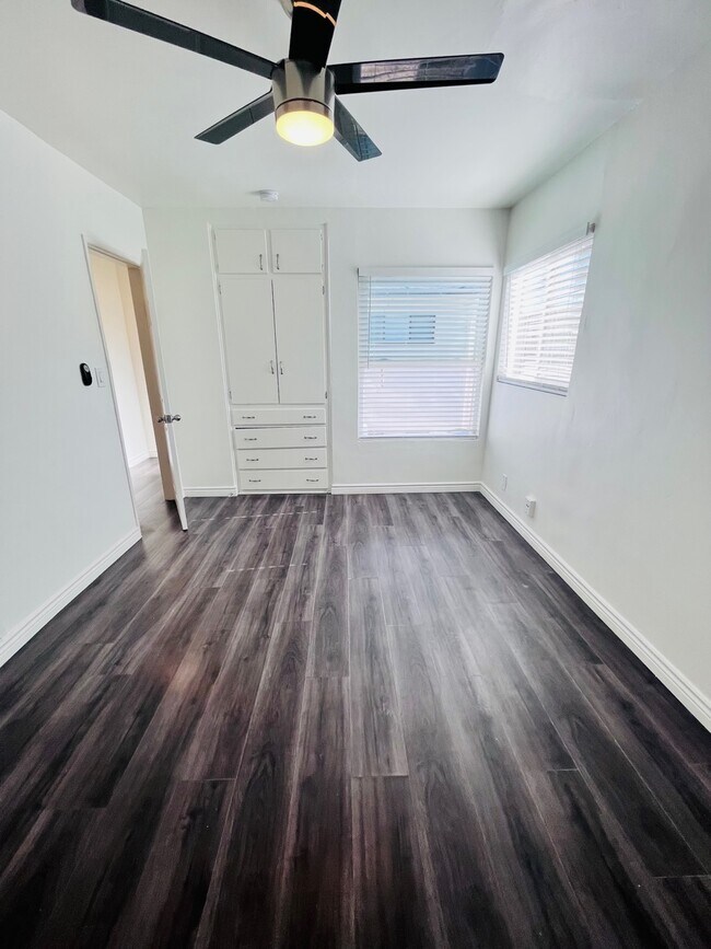 4040 Palmwood