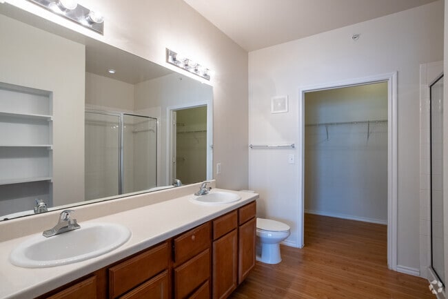 2 habitaciones, 2 baños - 1106 pies cuadrados - Cypress Creek Wayside Drive