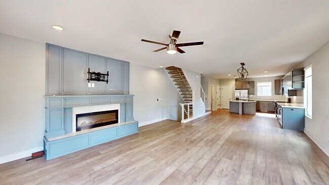 Photo - 208 Walnut Ave