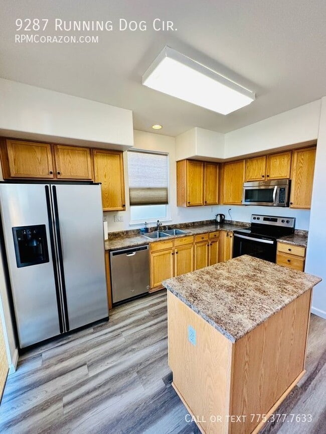 Photo - 9287 Running Dog Cir