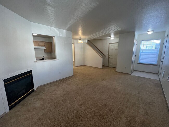 Photo - 8532 NE Knott St Unit A