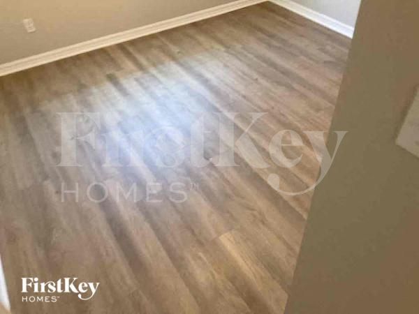 Photo - 408 SE 4th Terrace