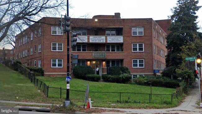 Building Photo - 3794 Martin Luther King Jr Ave SE Unit 301 Rental
