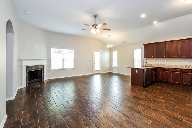 Photo - 165 Renford Rd