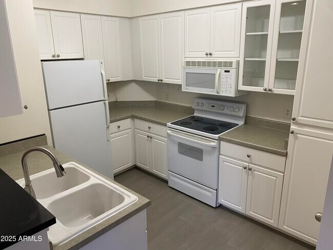 1701 E Colter St Unit 349