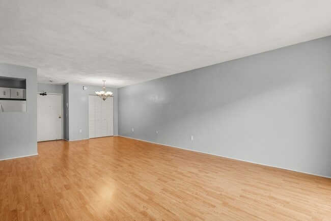 Photo - 245 Sea St Unit 16