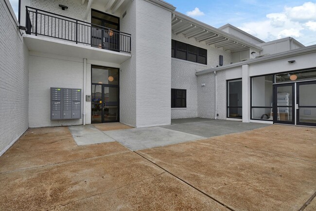 4500 S Kingshighway Blvd Unit 4500 Unit 14 - 1014