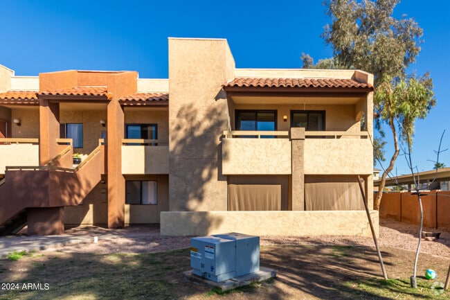 Building Photo - 1125 E Broadway Rd Unit 212 Rental