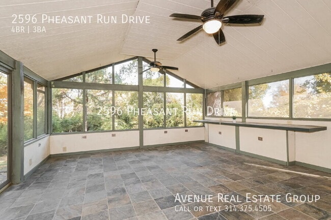 Photo - 2596 Pheasant Run Dr