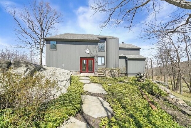 Photo - 94 Mine Hill Rd