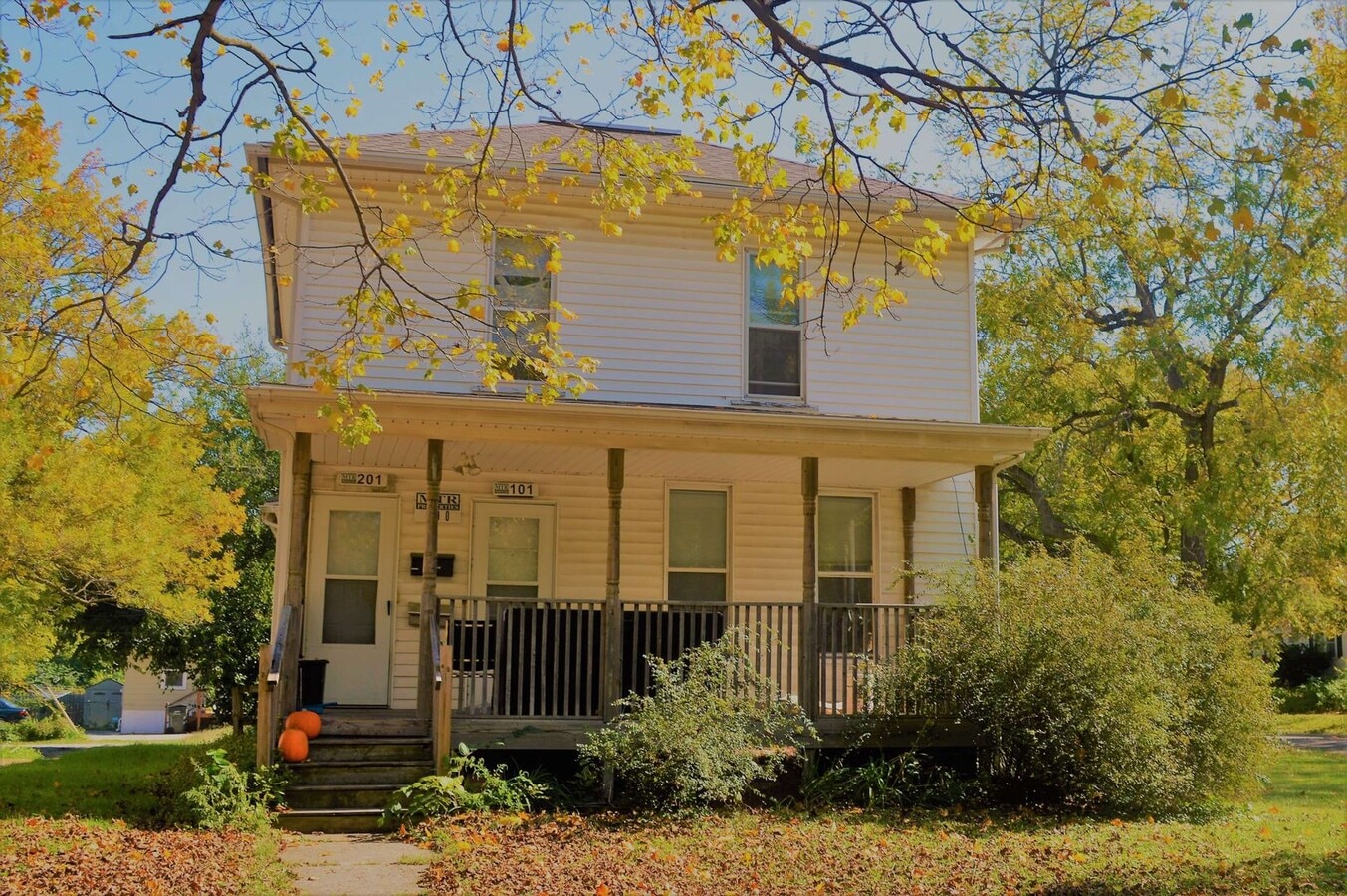 Photo - 600 Crawford Ave House