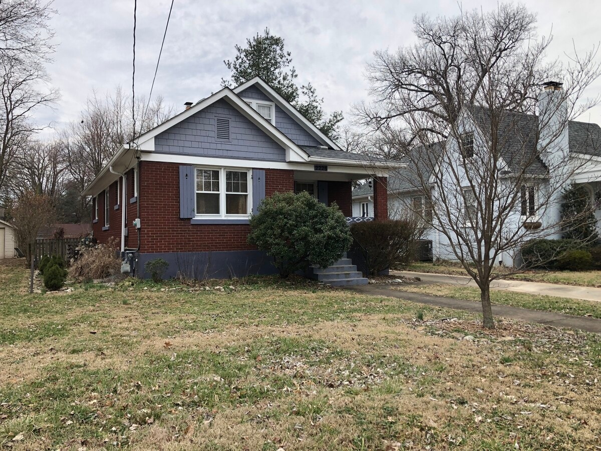 Photo - 2228 Talbott Ave