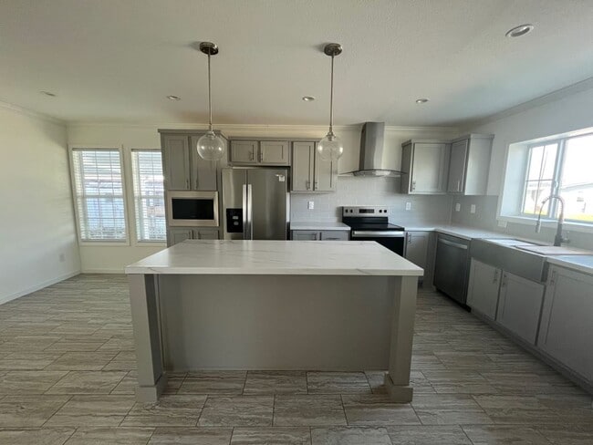 24 Eland Dr