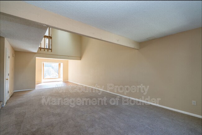 50 Benthaven Pl