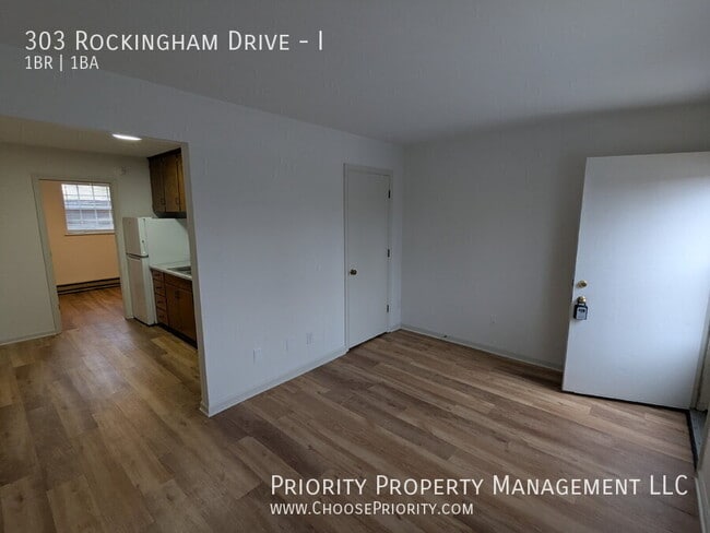 Photo - 303 Rockingham Dr Unit I