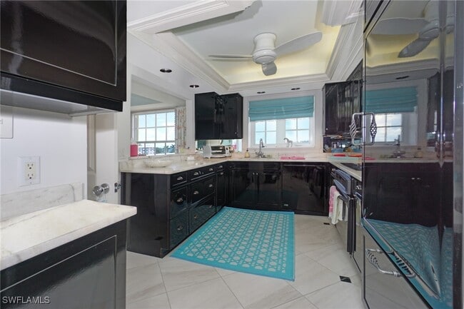 Building Photo - 1900 Gulf Shore Blvd N Unit 602