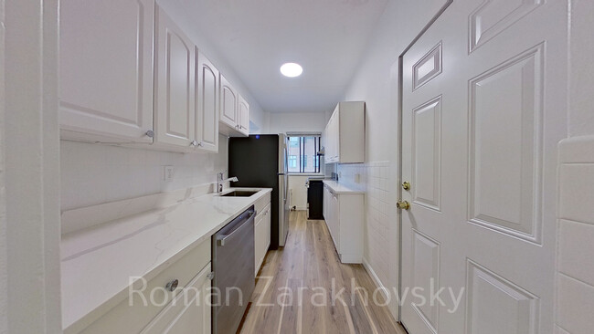 Photo - 250 Walnut St Condo Unit 47A