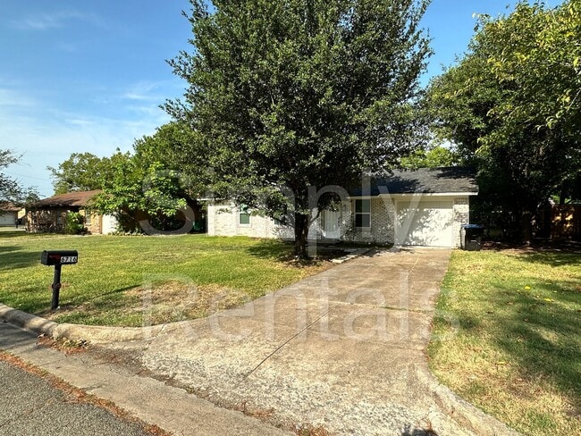 Building Photo - 6716 Flamingo Rd