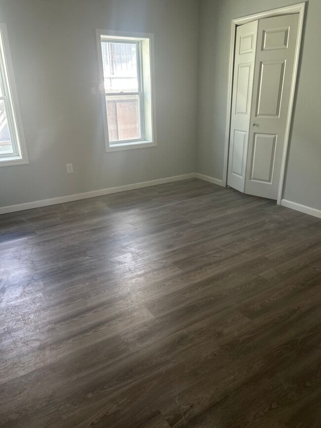 Photo - 17568 Lakeshore Blvd Unit 9