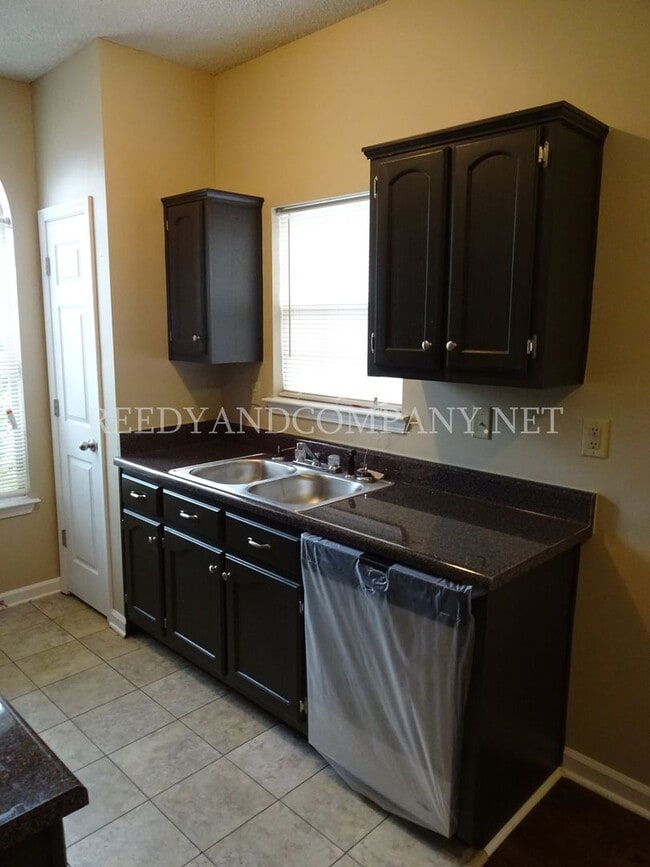 Photo - 6714 Whitten Pine Dr