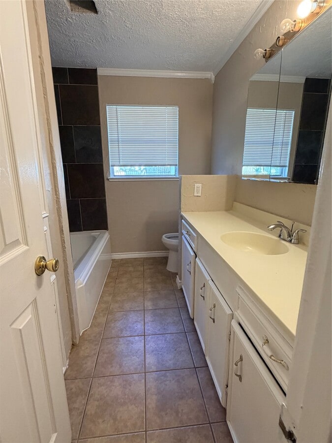Photo - 2513 Mulberry Ln