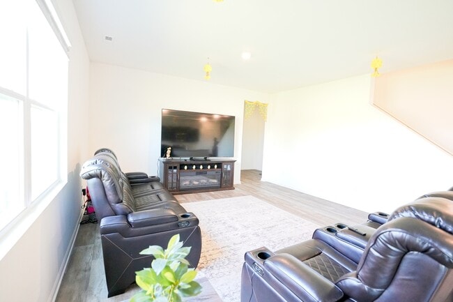 Photo - 2733 Berrywood Ln