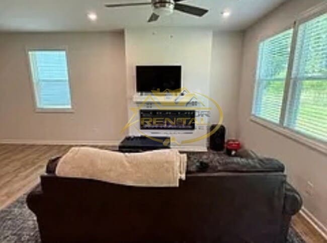 583 swamp grass drive