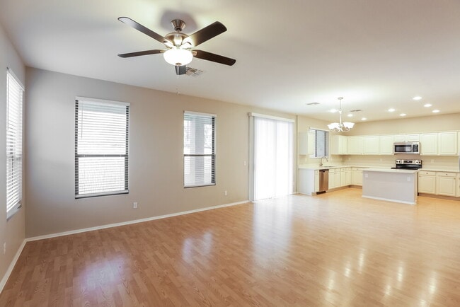 Photo - 17014 W Rimrock St
