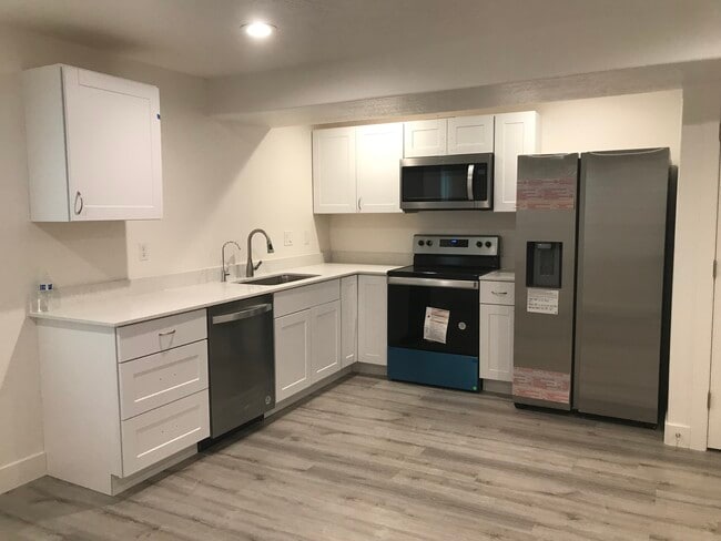 Photo - 4590 E Golden Autumn Vw Unit Basement Apartment