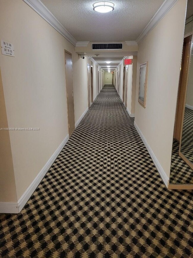 Photo - 1833 S Ocean Dr Unit 307